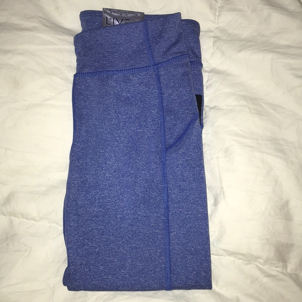 Aeropostale light blue cropped leggings, brand new